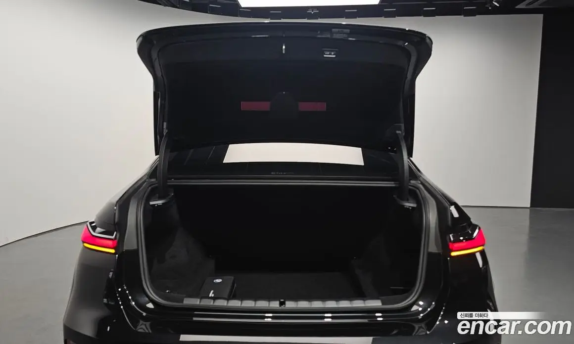 BMW 7 серия 2025 3.0 автомат (гидро), фото 38