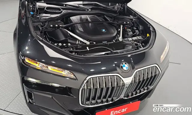 BMW 7 серия 2025 3.0 автомат (гидро), миниатюра 6