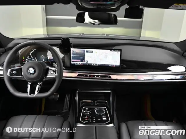 BMW 7 серия 2025 3.0 автомат (гидро), миниатюра 7