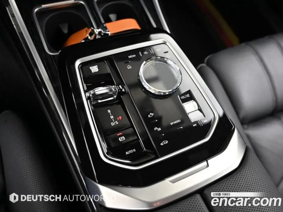 BMW 7 серия 2025 3.0 автомат (гидро), фото 9