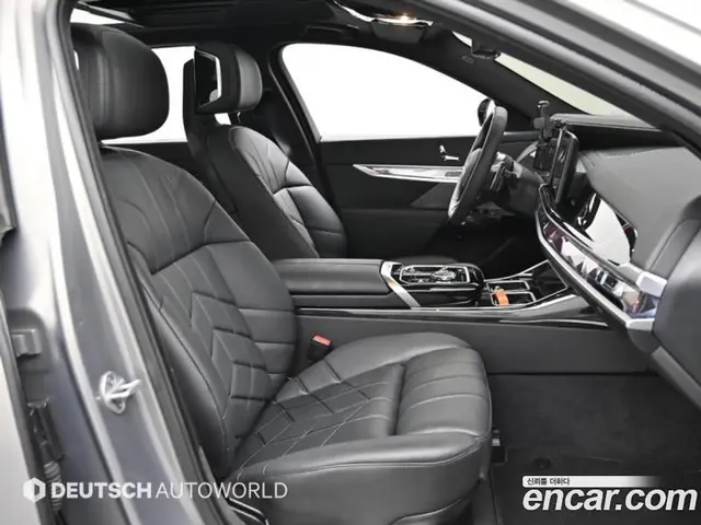 BMW 7 серия 2025 3.0 автомат (гидро), миниатюра 10