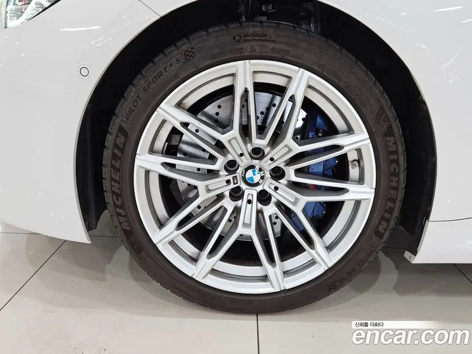 BMW M2 2025 3.0 автомат (гидро), фото 5
