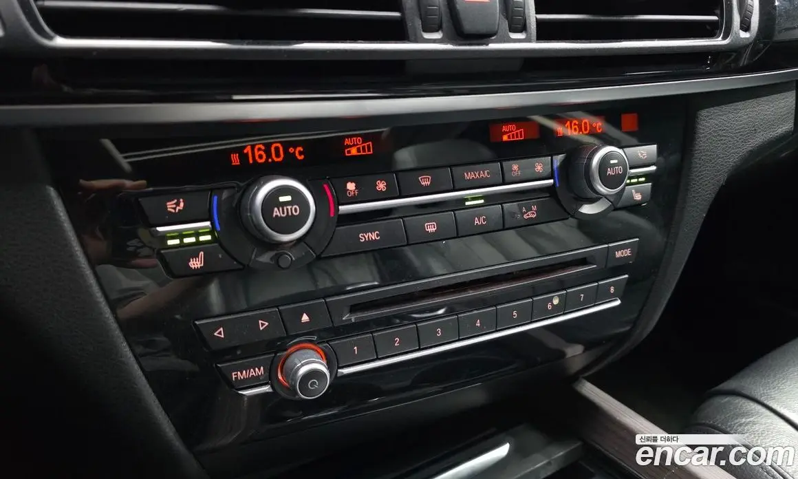 BMW X5 2014 3.0 автомат (гидро), фото 16
