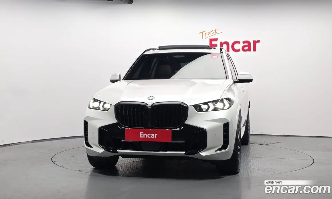 BMW X5 2025 3.0 автомат (гидро), фото 3