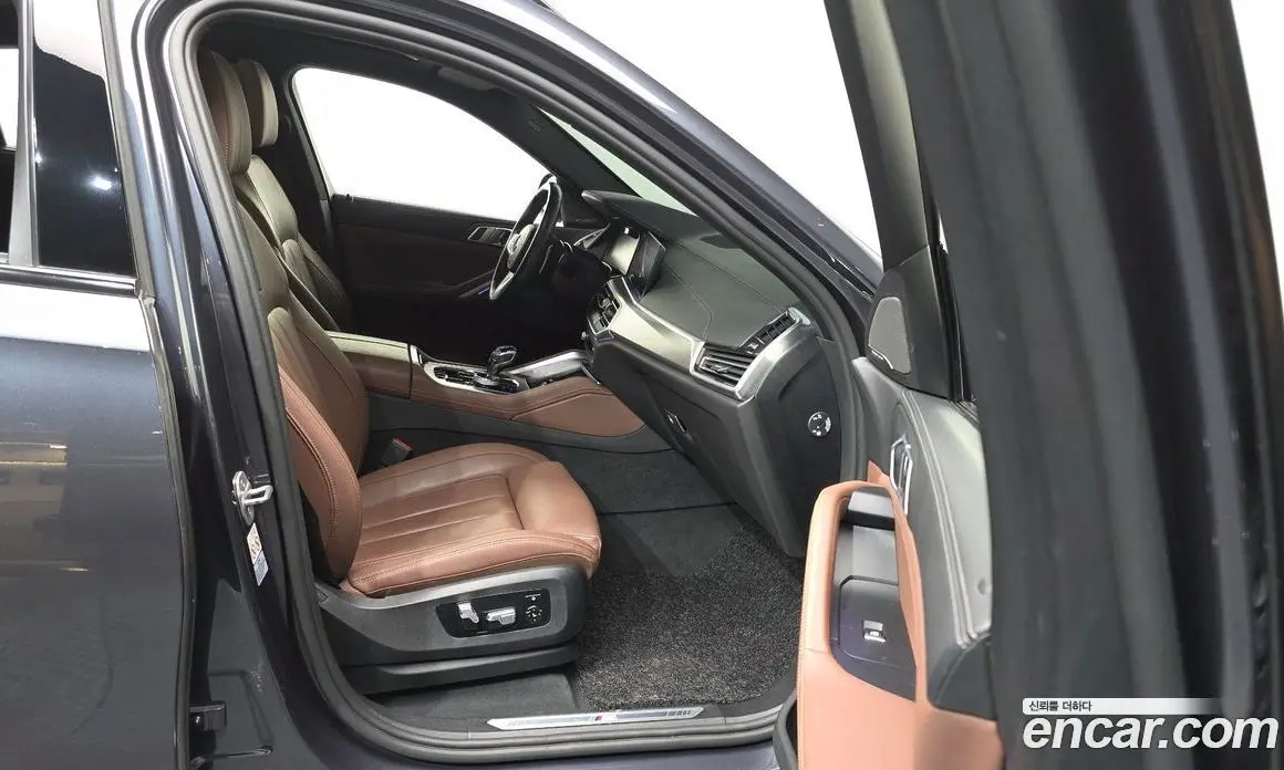 BMW X6 2020 3.0 автомат (гидро), фото 11