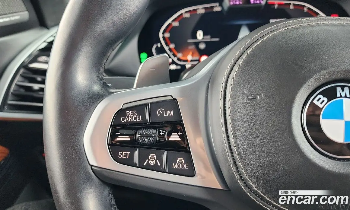 BMW X7 2022 3.0 автомат (гидро), фото 25