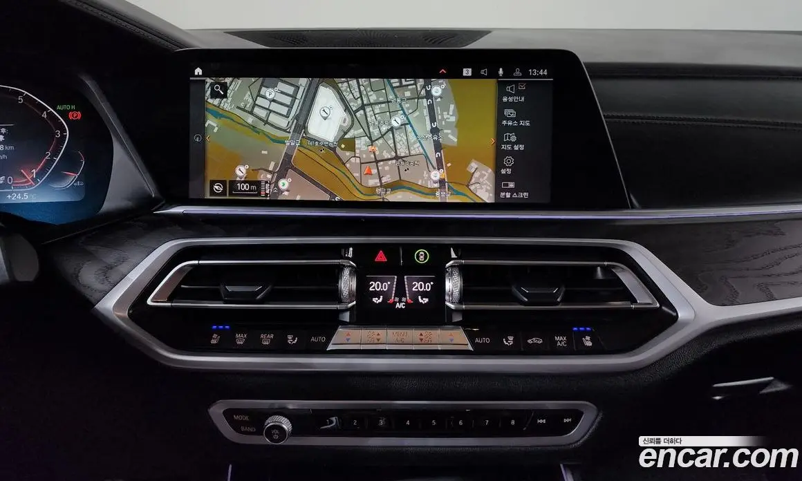 BMW X7 2022 3.0 автомат (гидро), фото 18