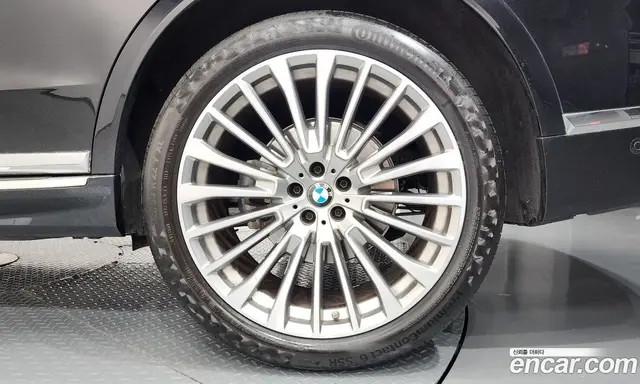 BMW X7 2022 3.0 автомат (гидро), миниатюра 7