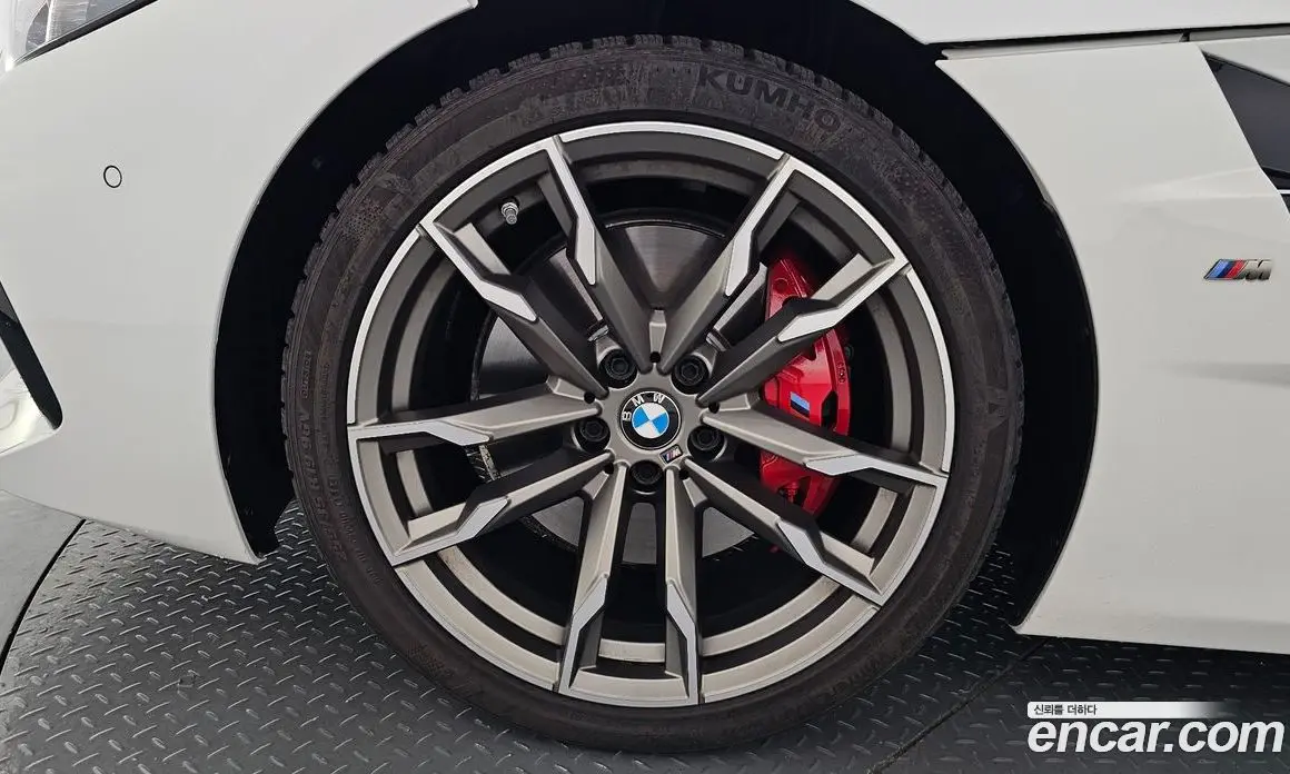 BMW Z4 2023 3.0 автомат (гидро), фото 5