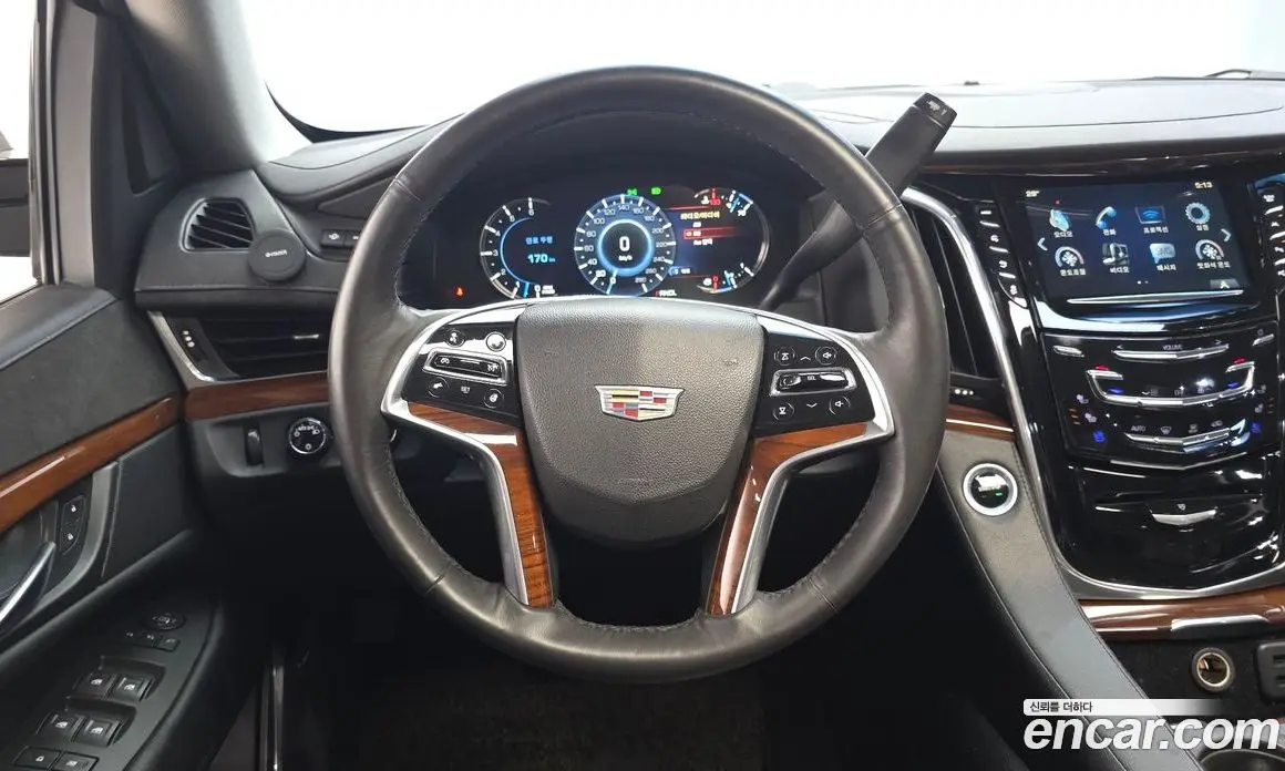 Cadillac Escalade 2017 6.2 автомат (гидро), фото 14 Cadillac Escalade 2017 6.2 автомат (гидро), фото 14