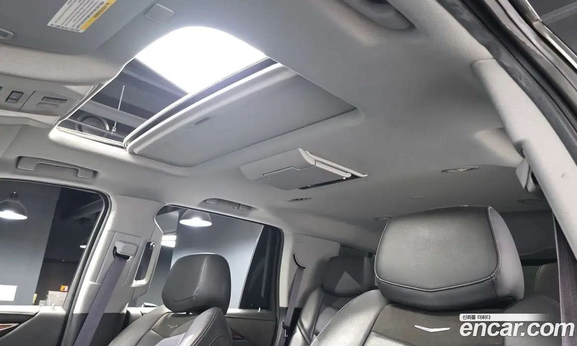 Cadillac Escalade 2017 6.2 автомат (гидро), фото 17 Cadillac Escalade 2017 6.2 автомат (гидро), фото 17