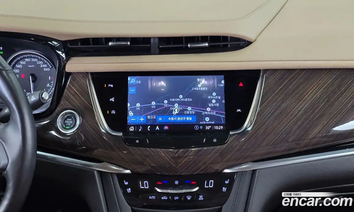 Cadillac XT6 2024 3.6 автомат (гидро), фото 18 Cadillac XT6 2024 3.6 автомат (гидро), фото 18