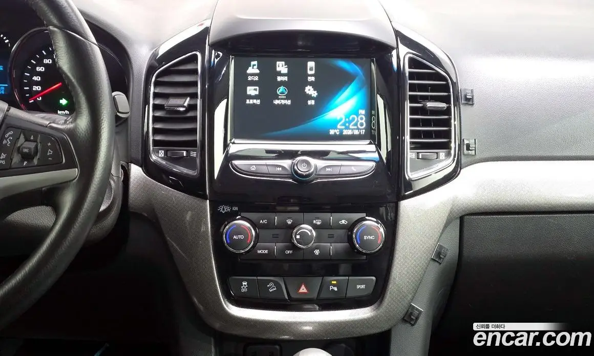 Chevrolet Captiva 2017 2.0 автомат (гидро), фото 19