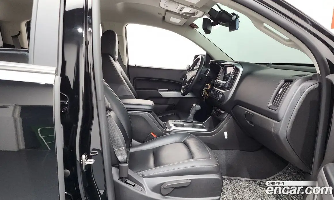 Chevrolet Colorado 2020 3.6 автомат (гидро), фото 16