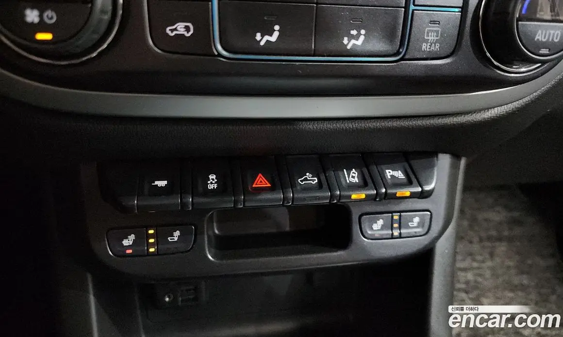 Chevrolet Colorado 2020 3.6 автомат (гидро), фото 31