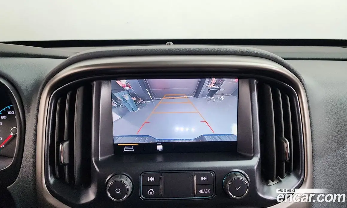 Chevrolet Colorado 2021 3.6 автомат (гидро), фото 21