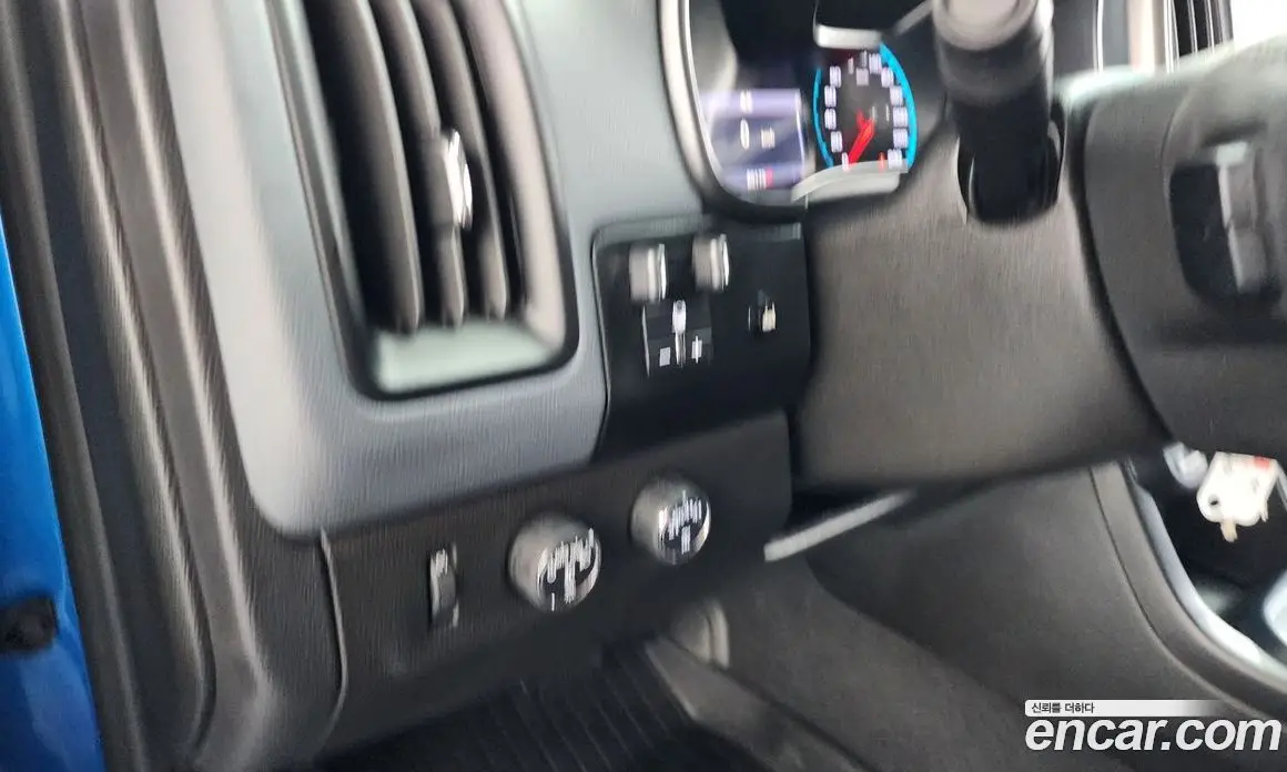 Chevrolet Colorado 2021 3.6 автомат (гидро), фото 27