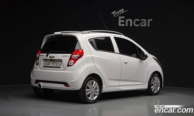 Chevrolet Spark 2014 1.0 автомат (гидро), миниатюра 2