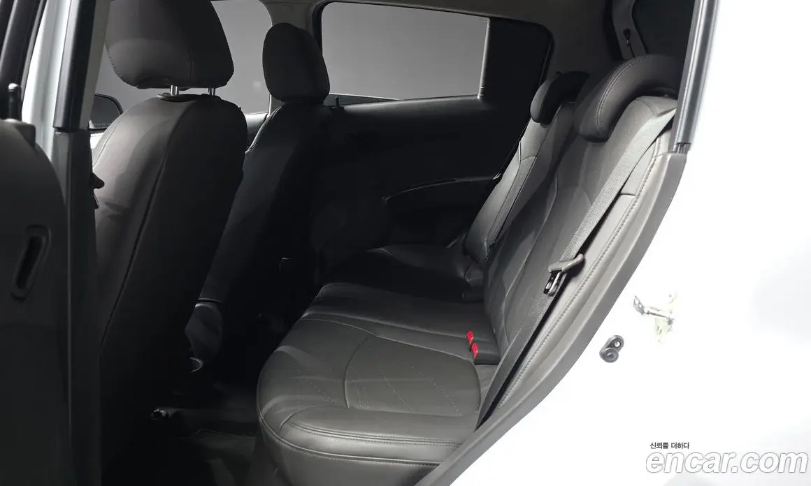 Chevrolet Spark 2014 1.0 автомат (гидро), фото 16