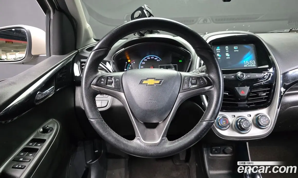 Chevrolet Spark 2016 1.0 автомат (гидро), фото 12