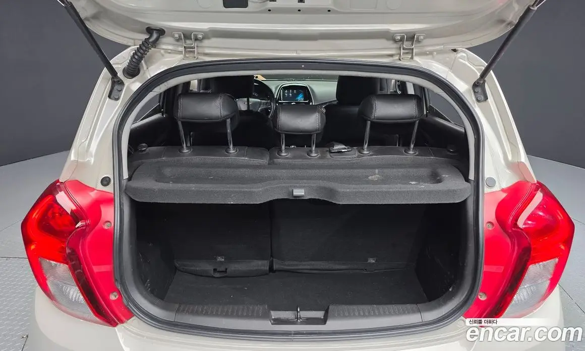 Chevrolet Spark 2016 1.0 автомат (гидро), фото 20