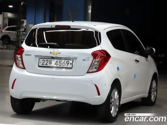 Chevrolet Spark 2018 1.0 автомат (гидро), миниатюра 2