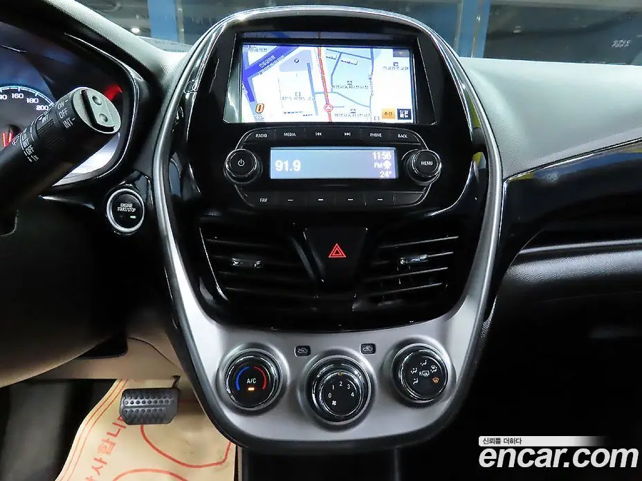 Chevrolet Spark 2018 1.0 автомат (гидро), фото 17