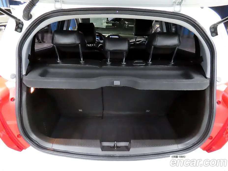 Chevrolet Spark 2018 1.0 автомат (гидро), фото 19