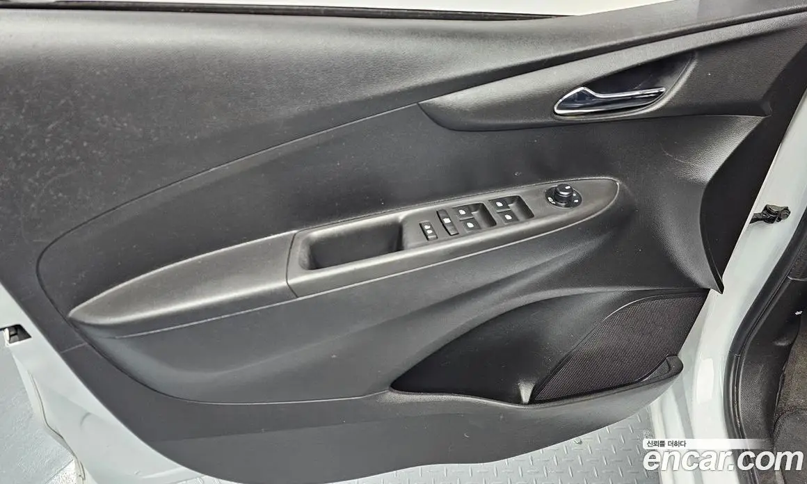 Chevrolet Spark 2018 1.0 автомат (гидро), фото 13