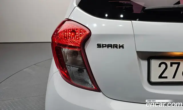 Chevrolet Spark 2018 1.0 автомат (гидро), миниатюра 8