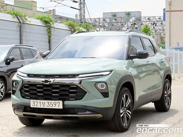 Chevrolet TrailBlazer 2025 1.3 автомат (гидро), миниатюра 3