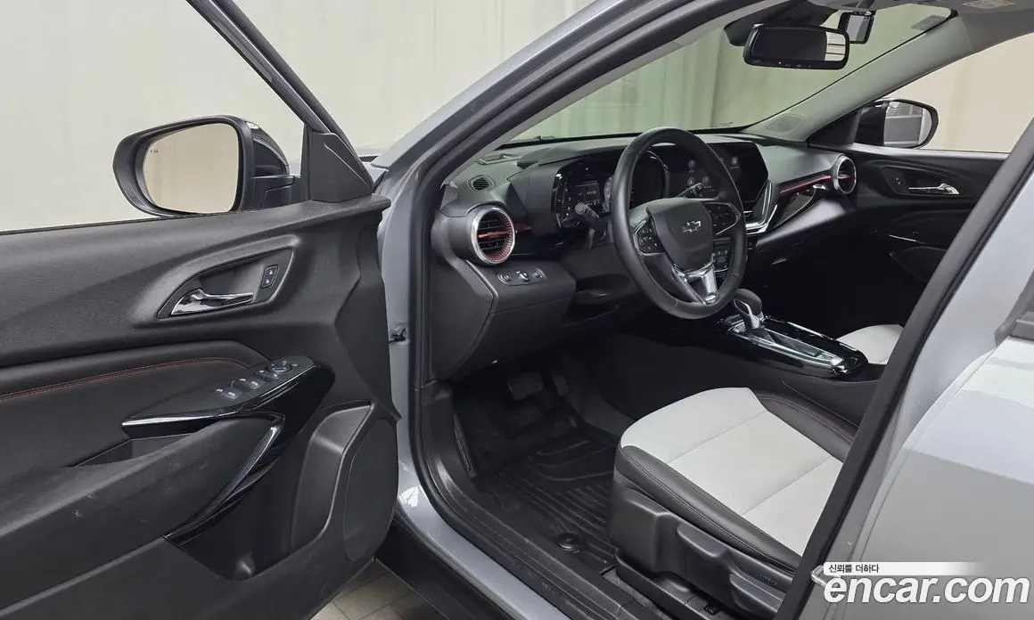 Chevrolet Trax 2024 1.2 автомат (гидро), фото 10