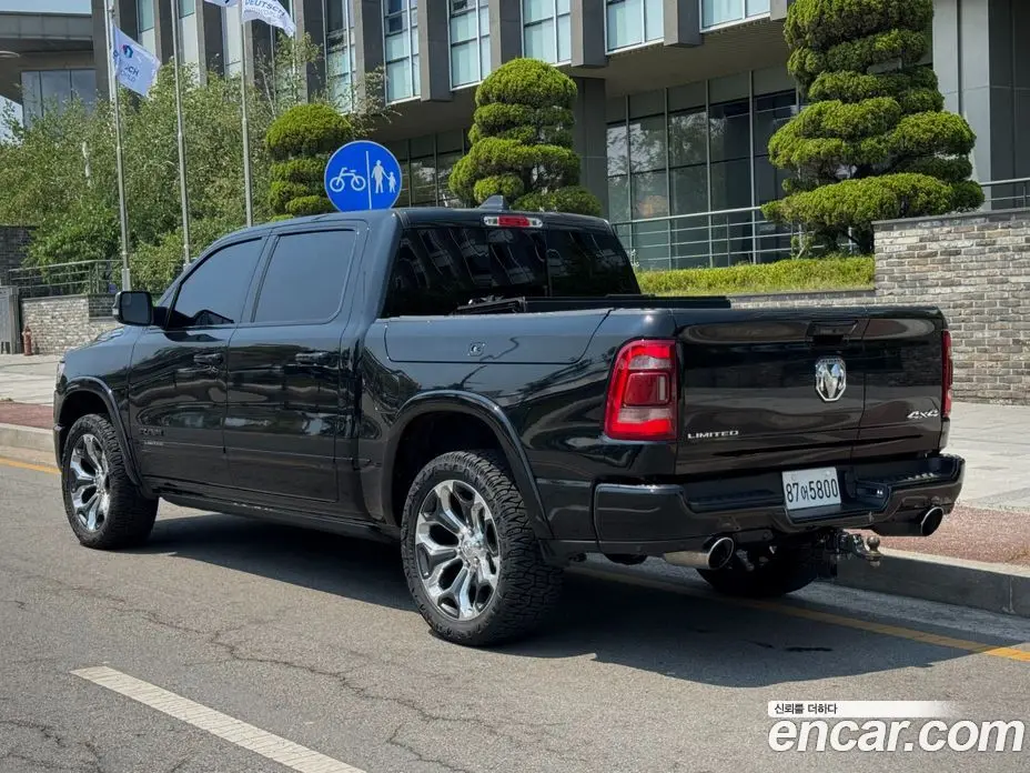 Dodge Ram Pick Up 2020 5.7 автомат (гидро), фото 20 Dodge Ram Pick Up 2020 5.7 автомат (гидро), фото 20