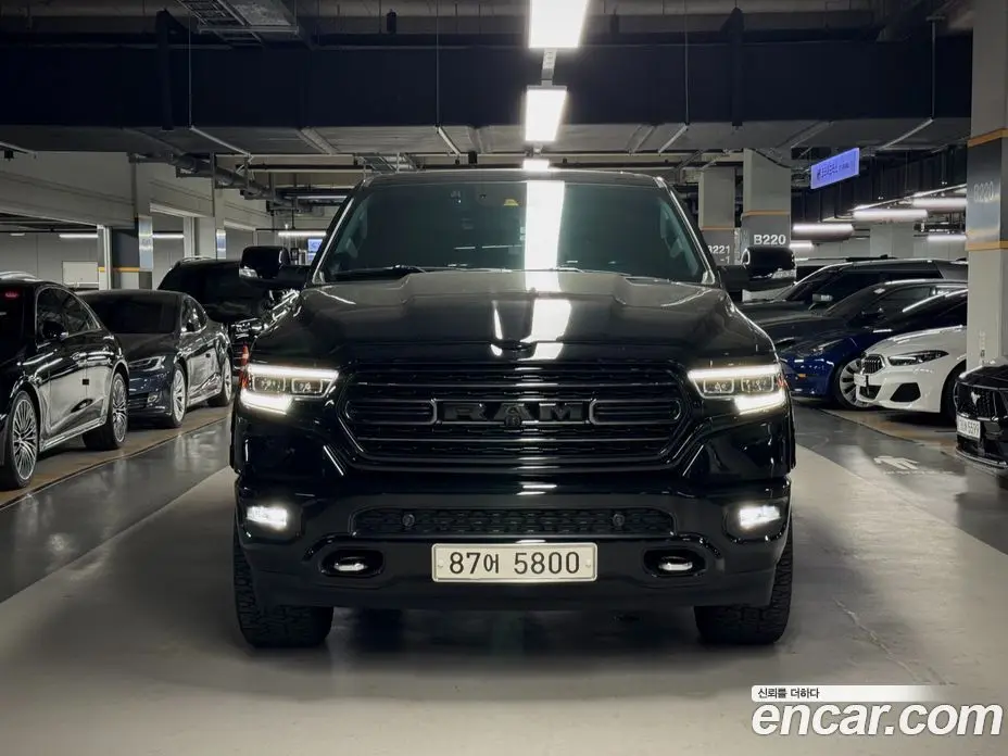 Dodge Ram Pick Up 2020 5.7 автомат (гидро), фото 3 Dodge Ram Pick Up 2020 5.7 автомат (гидро), фото 3