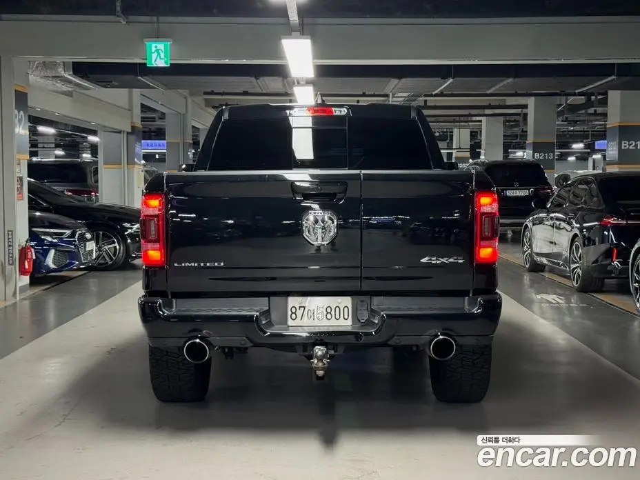 Dodge Ram Pick Up 2020 5.7 автомат (гидро), фото 4 Dodge Ram Pick Up 2020 5.7 автомат (гидро), фото 4