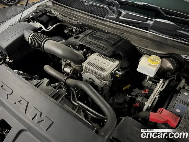 Dodge Ram Pick Up 2020 5.7 автомат (гидро), миниатюра 6 Dodge Ram Pick Up 2020 5.7 автомат (гидро), миниатюра 6