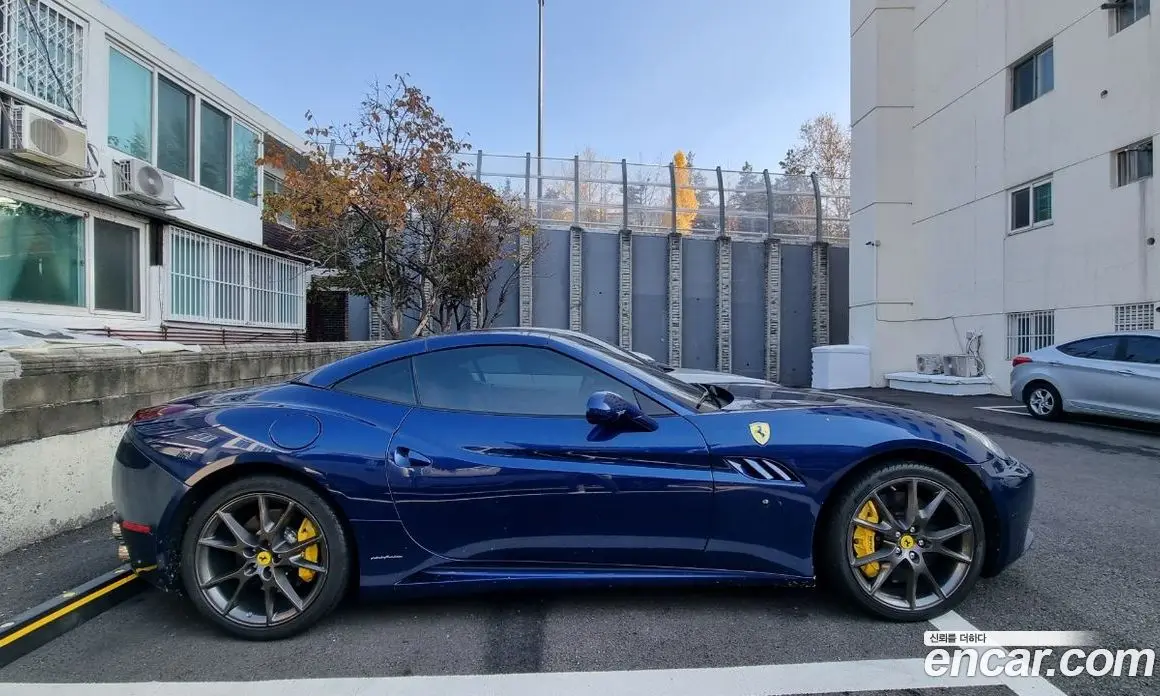 Ferrari California 2010 4.3 автомат (гидро), фото 3