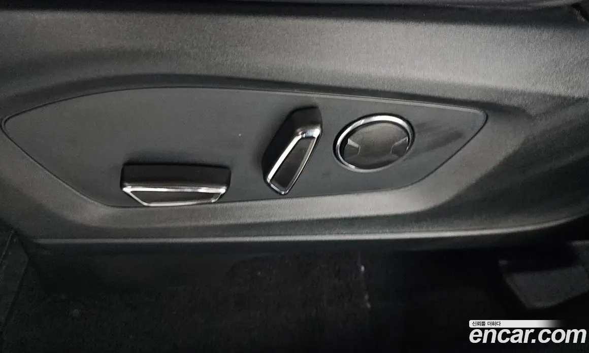 Ford Explorer 2019 2.3 автомат (гидро), фото 34