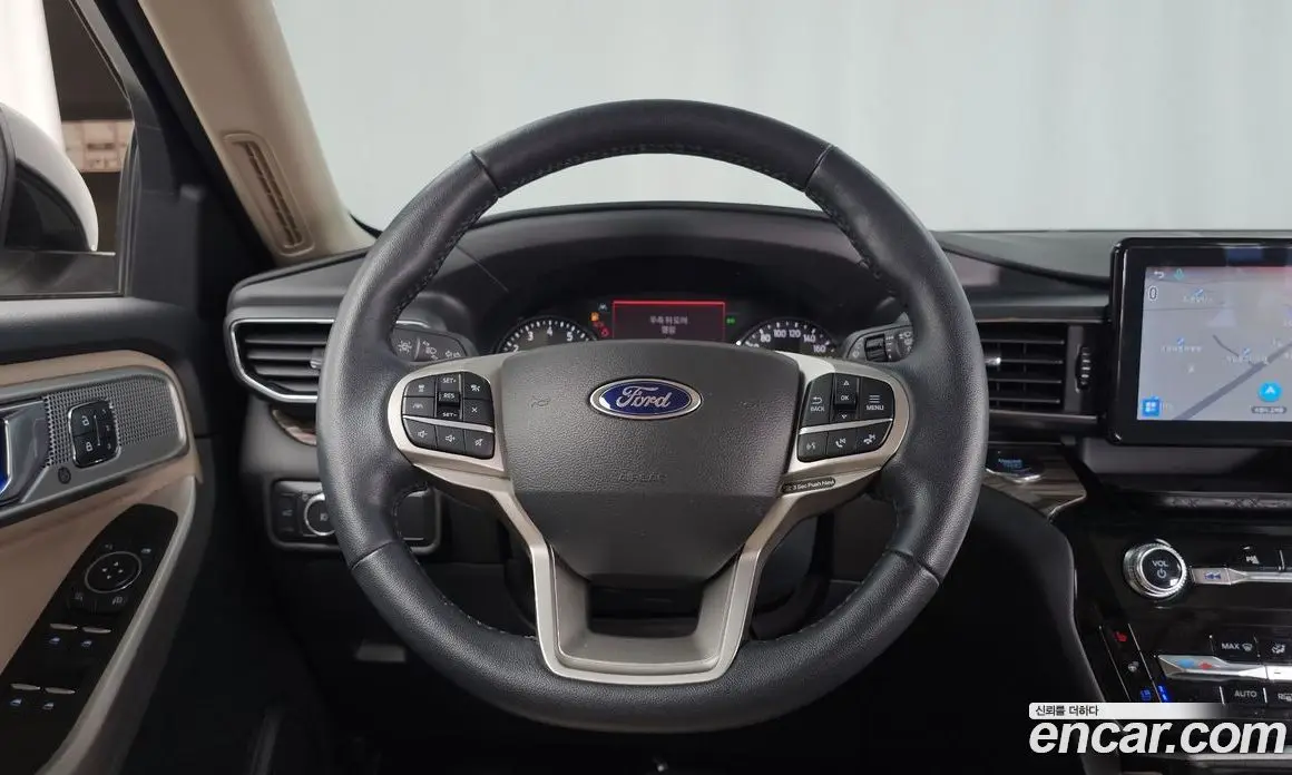 Ford Explorer 2022 2.3 автомат (гидро), фото 19