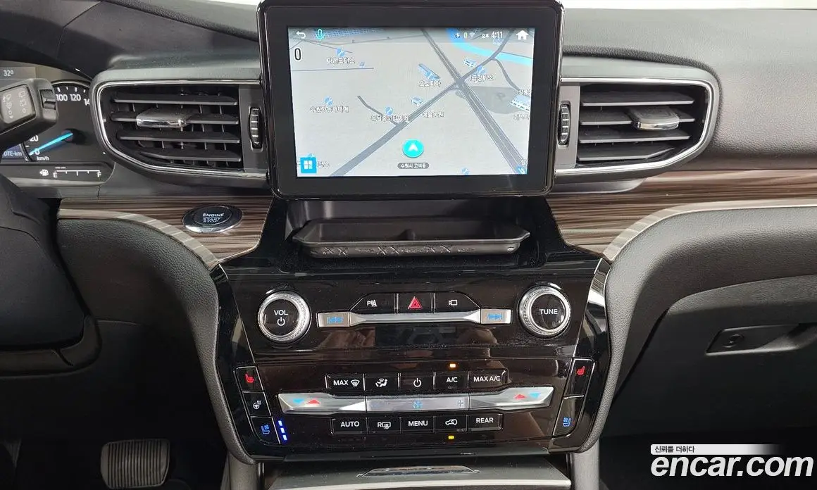 Ford Explorer 2022 2.3 автомат (гидро), фото 20