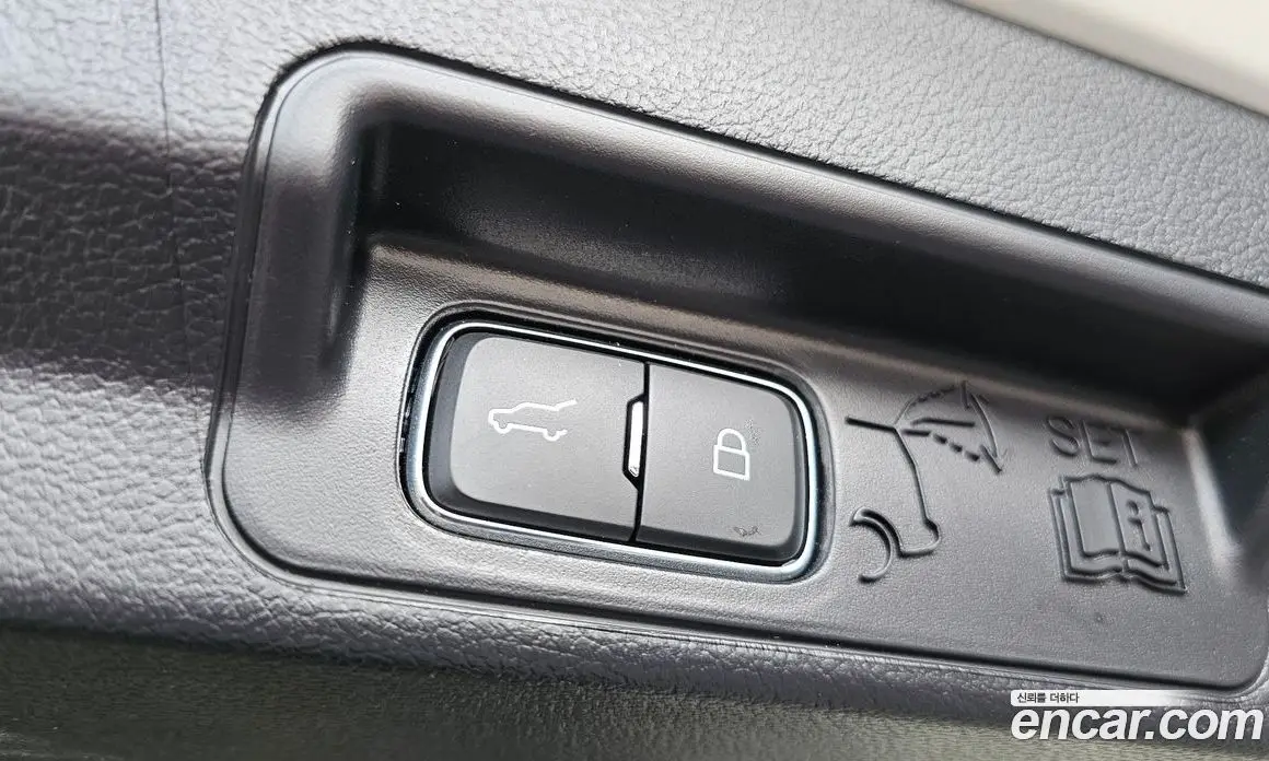 Ford Explorer 2022 2.3 автомат (гидро), фото 27
