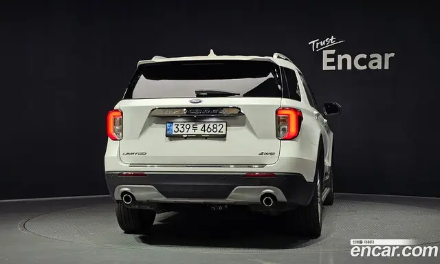 Ford Explorer 2022 2.3 автомат (гидро), миниатюра 4