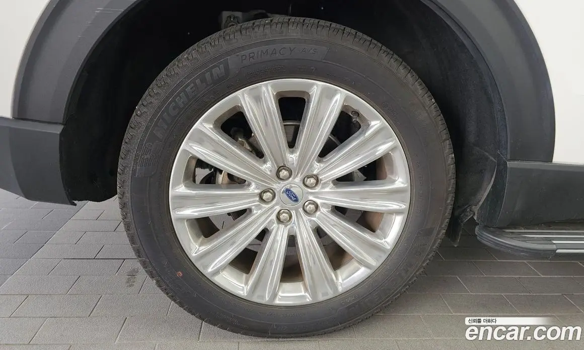 Ford Explorer 2022 2.3 автомат (гидро), фото 5