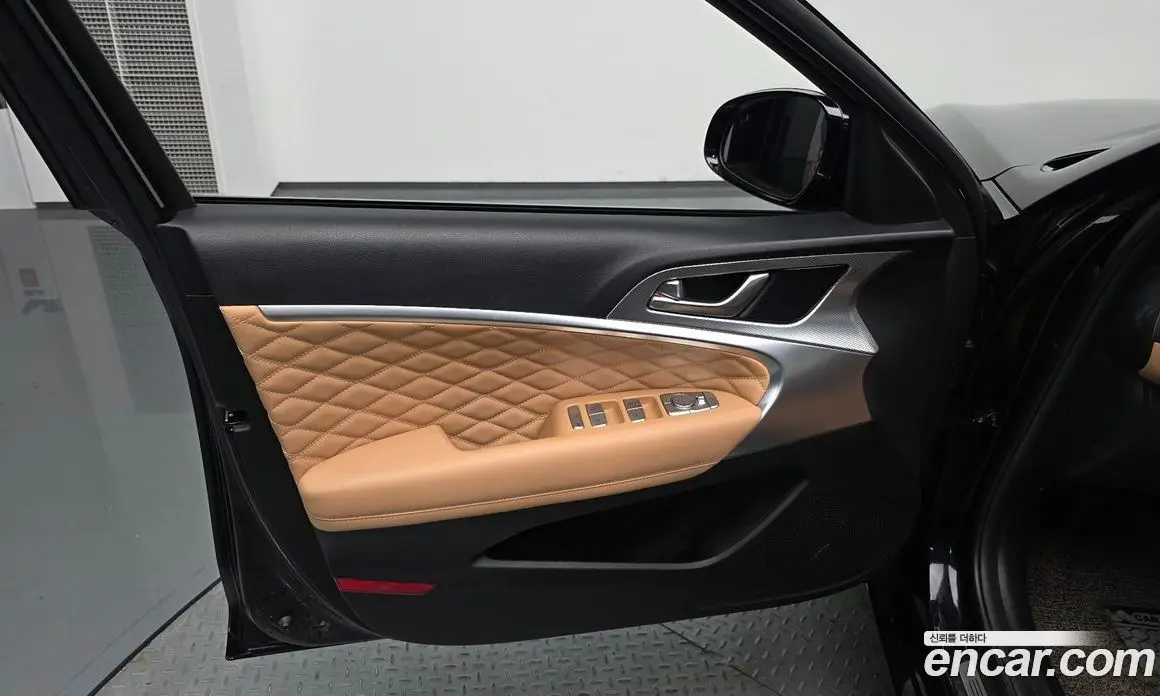 Genesis G70 2020 2.0 автомат (гидро), фото 13
