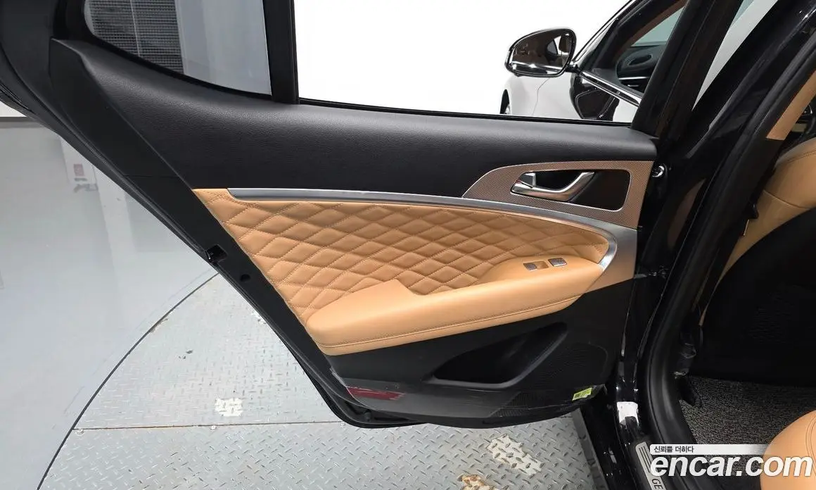 Genesis G70 2020 2.0 автомат (гидро), фото 14