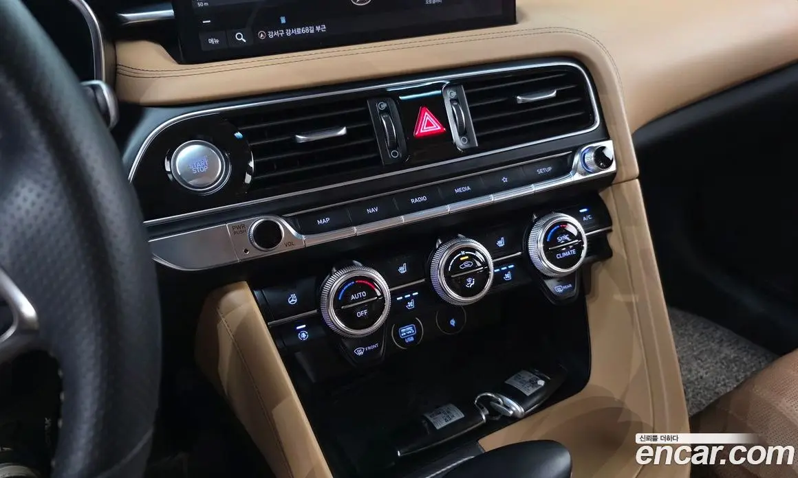 Genesis G70 2020 2.0 автомат (гидро), фото 22