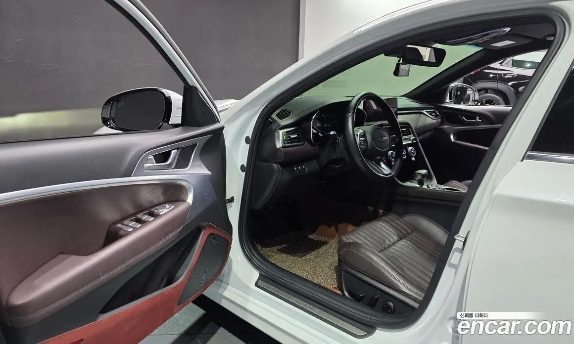 Genesis G70 2021 2.0 автомат (гидро), фото 13