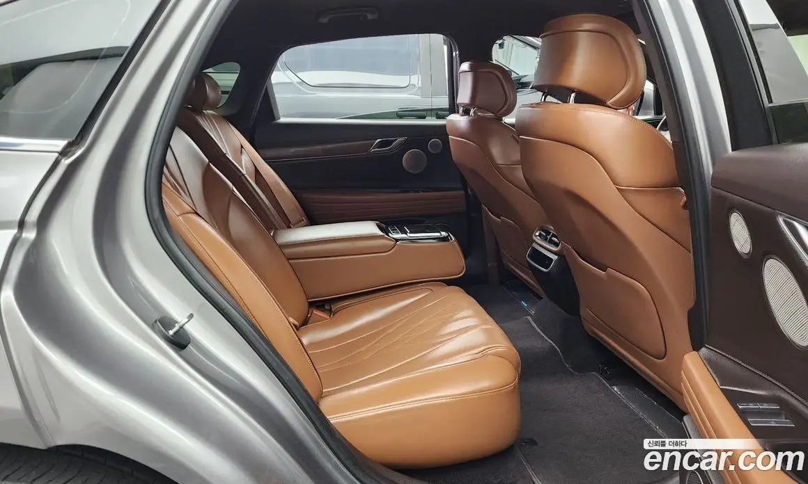 Genesis G80 2022 0.2 автомат (гидро), фото 12