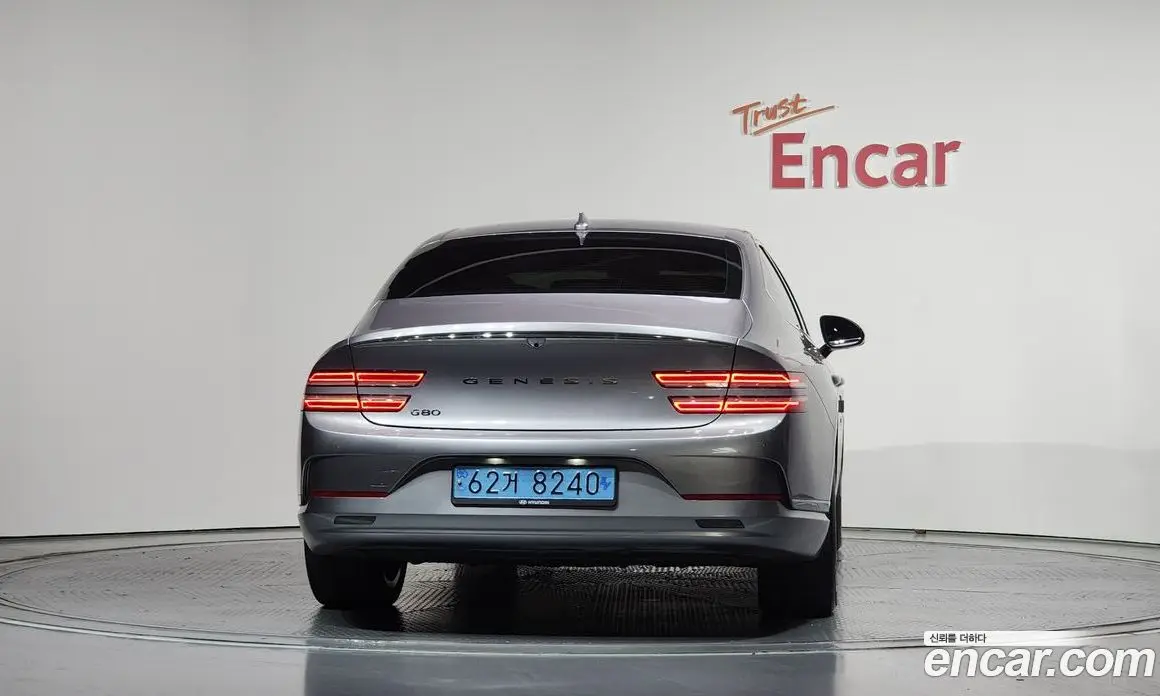 Genesis G80 2022 0.2 автомат (гидро), фото 4