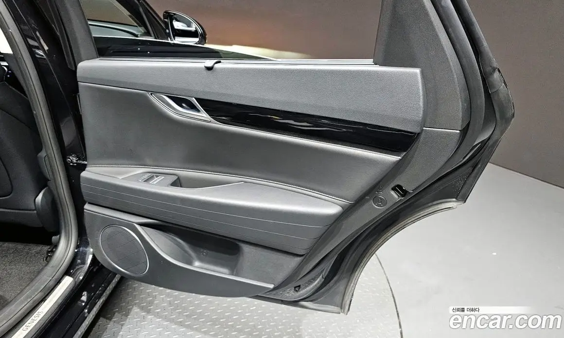 Genesis G80 2023 3.5 автомат (гидро), фото 27